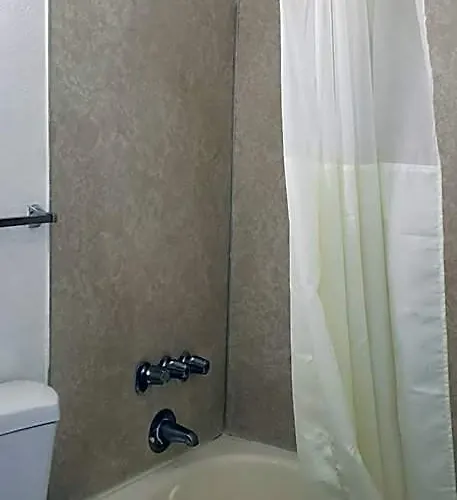 Minsk - Extended Stay, I-10 Airport Motel 2*
