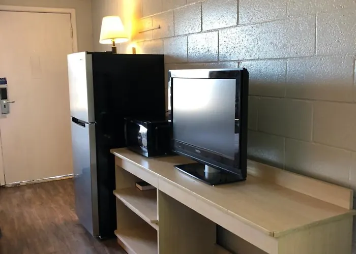Minsk - Extended Stay, I-10 Airport Motel