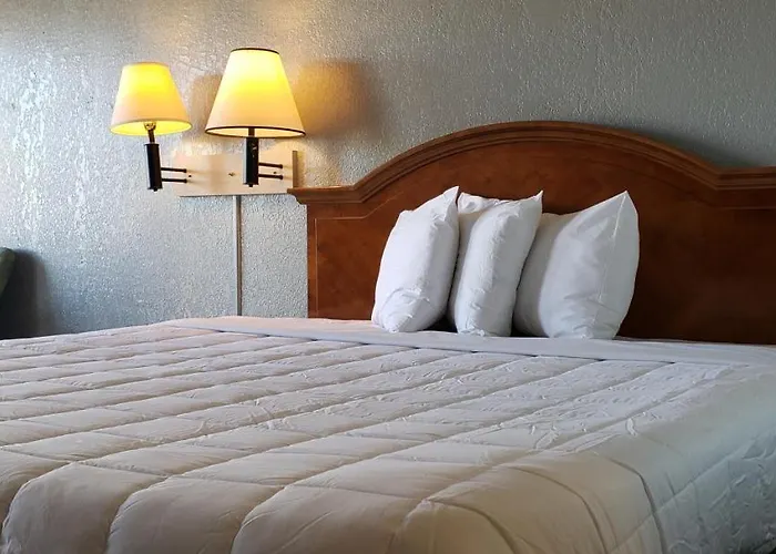Motel Minsk - Extended Stay, I-10 Airport Tucson